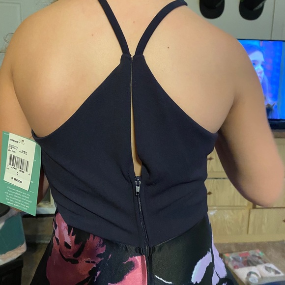 Dress size 0 new with tags - Picture 3 of 4